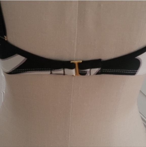 TARA GRINNA Black White Bikini Top Size 32-36 E Excellent Condition - Picture 3 of 8